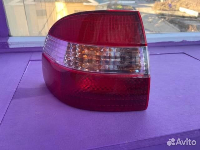 Задняя фара Toyota