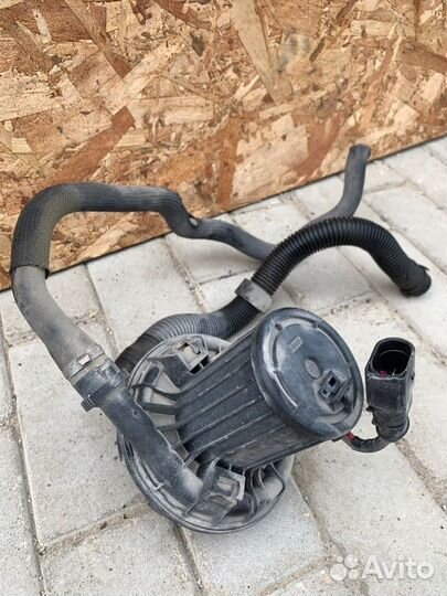 Насос вторичного воздуха Audi A8 D3 2007-2010
