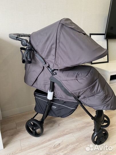Прогулочная коляска новая MOWbaby