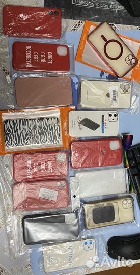 Чехлы на iPhone 11