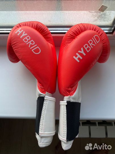 Боксерские перчатки 12 oz adidas hybrid 100