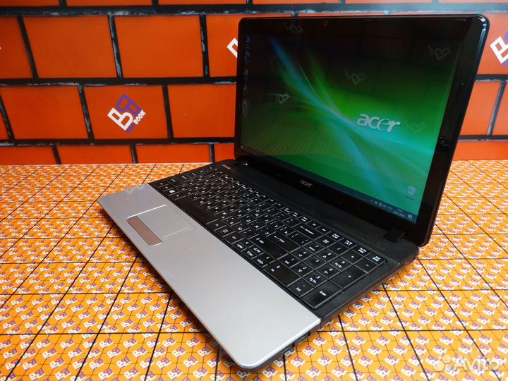 Ноутбук Acer 2020M/Intel HD/12 GB RAM/SSD+HDD