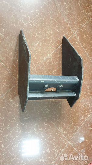 Кронштейн гидроцилиндра верх н/о камаз5511-8504130