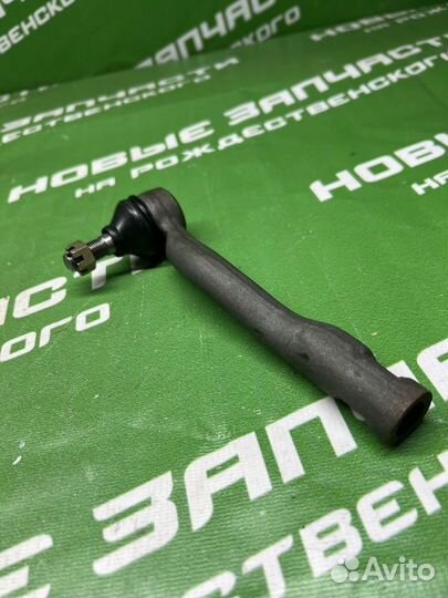 Рулевой наконечник Toyota Avensis 2000