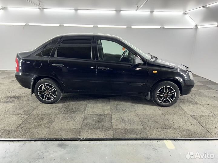 LADA Kalina 1.6 МТ, 2011, 150 000 км
