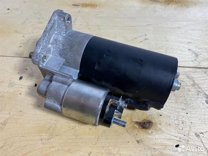 Стартер Volvo XC90 2002