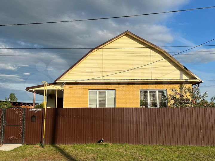 Дом 102 м² на участке 12 сот.