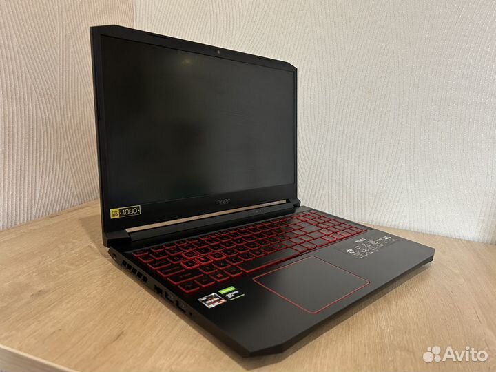 Acer nitro 5 1650TI