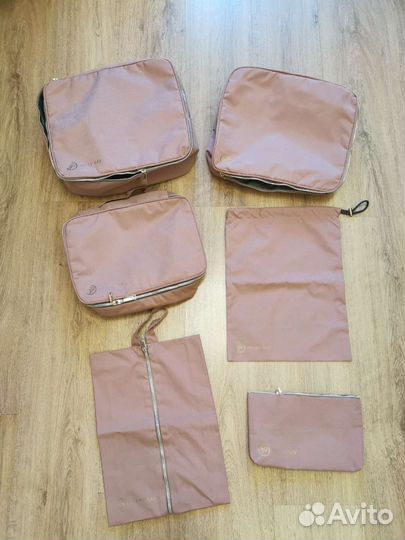 Набор сумок (косметички)