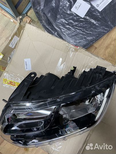 Фара пердняя левая Renault Duster 2 2021