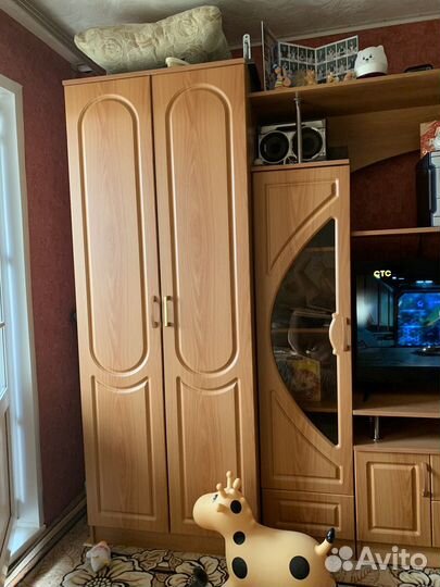 Стенка в гостиную