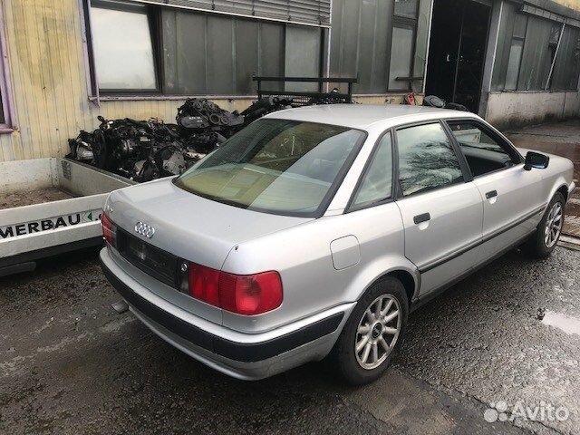 Разбор на запчасти Audi 80 (B4)
