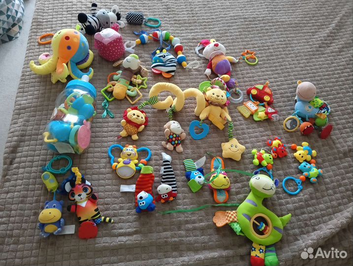 Игрушки подвесные, музыкальные, разные