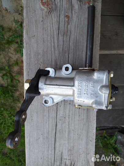 Редуктор рулевой колонки ваз-2104