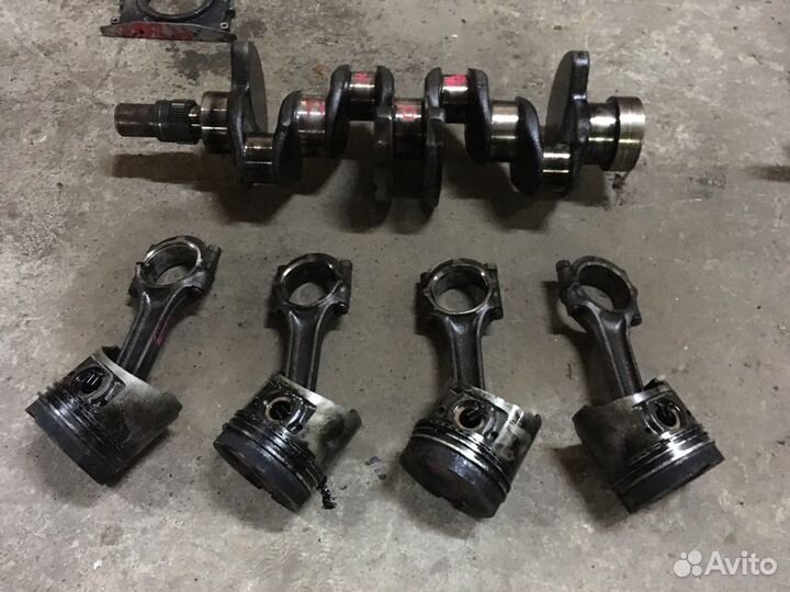Шатуны (поршневая группа) (Hyundai H200)