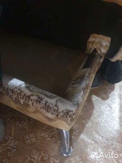 Диван (фабричный)