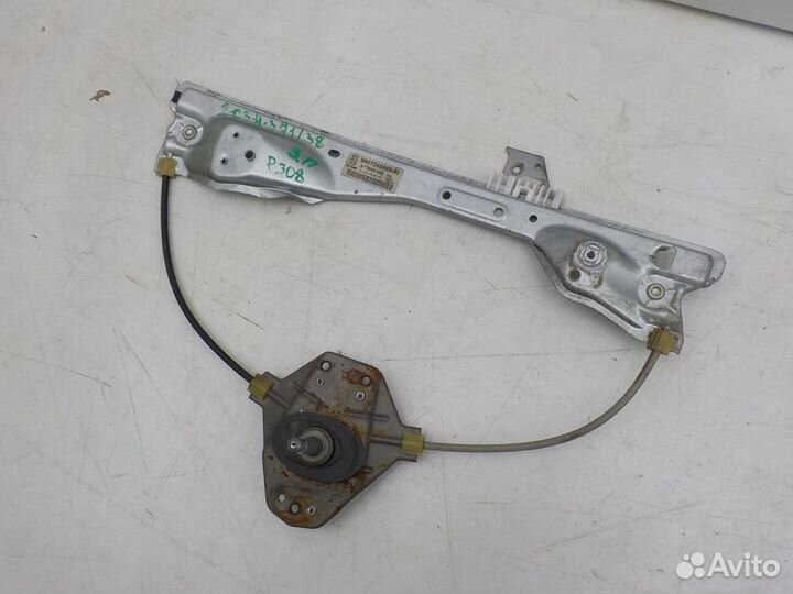 Стеклоподъемник Peugeot 308 2011-2015