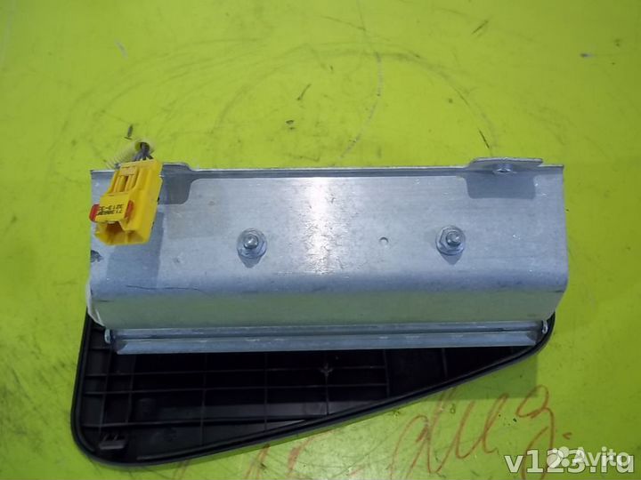 Подушка безопасности пассажира DodgeStratus II (2000—2003) 3278