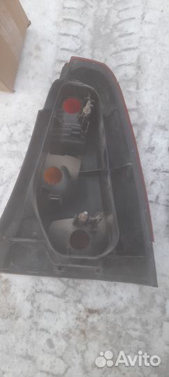 Задние фонари на renault logan 1
