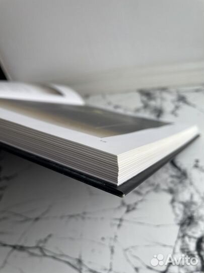 Книга Стивен Хокинг О вселенной в двух словах