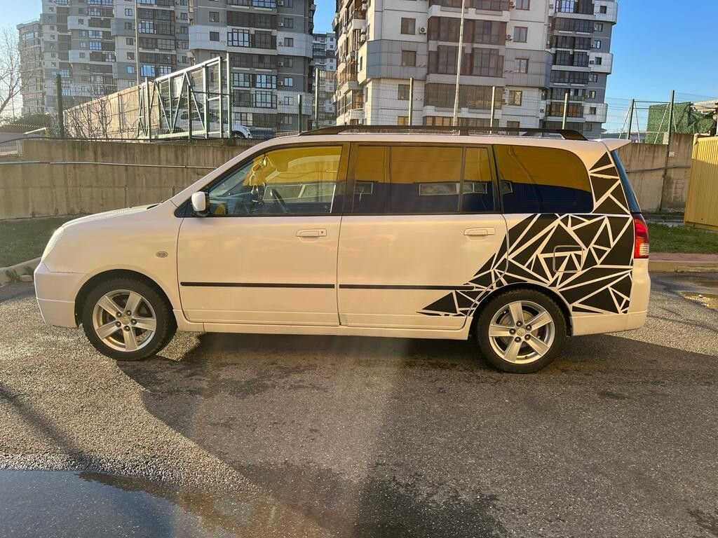 Mitsubishi Dion: фото владельца