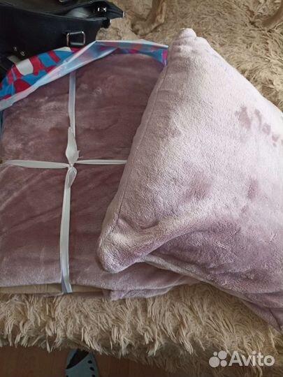 Покрывало,подушка