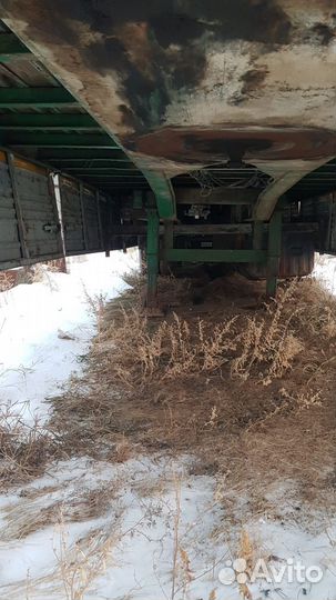 Полуприцеп бортовой МАЗ 938660-044, 2012