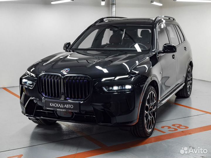 BMW X7 3.0 AT, 2023