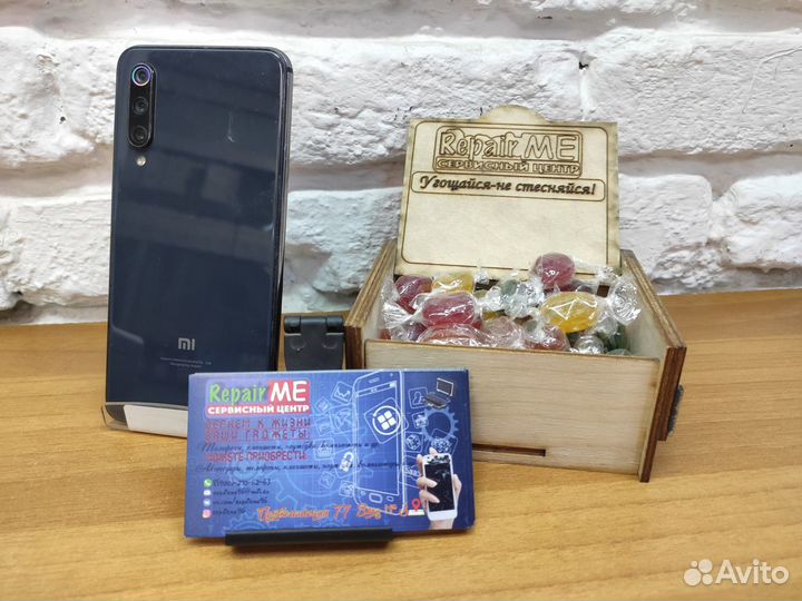 Xiaomi Mi 9 SE, 6/64 ГБ