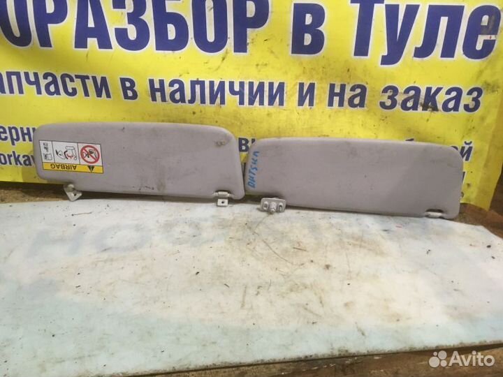 Козырек солнцезащитный левый правый комплект Datsu