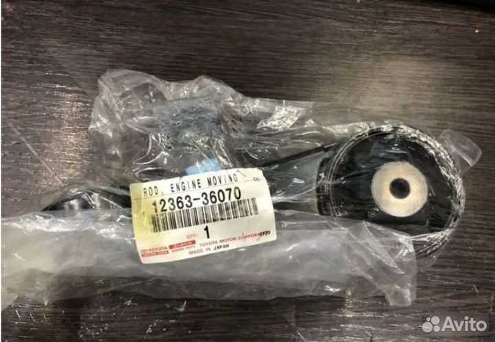 Подушка двигателя Lexus Es