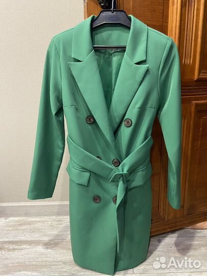 Платье пиджак 44