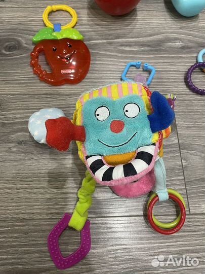 Развивающие игрушки