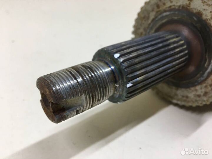 Привод левый передний Hyundai Sonata