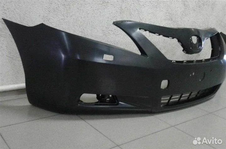 Бампер передний Toyota Camry 40