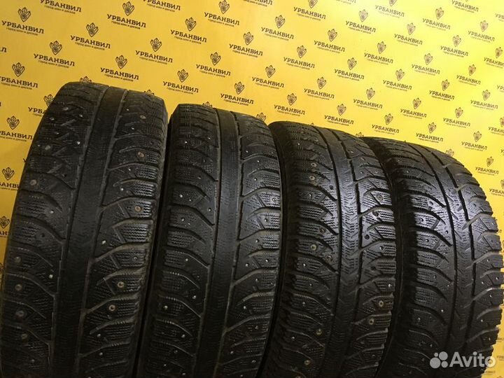 Bridgestone Ice Cruiser 7000 215/65 R16 98T