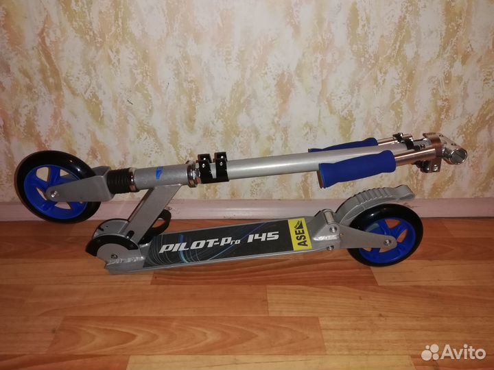 Самокат прогулочный (складной)