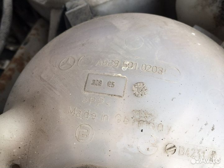 Расширительный бачок Mercedes Vito 639