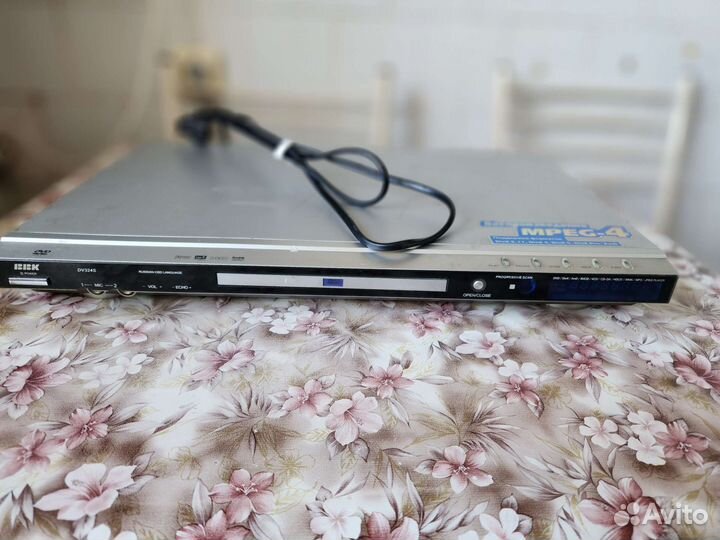 Dvd плеер bbk dv324s