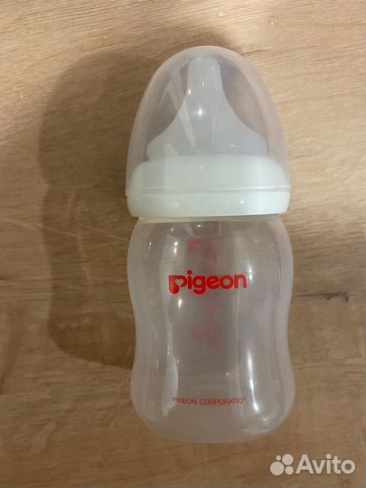 Бутылочки для кормления pigeon