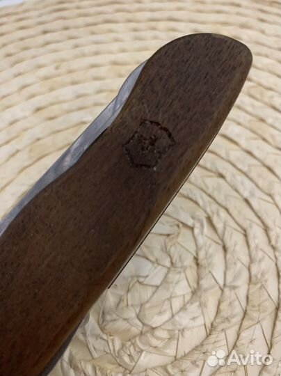 Victorinox Forester Wood коричневый