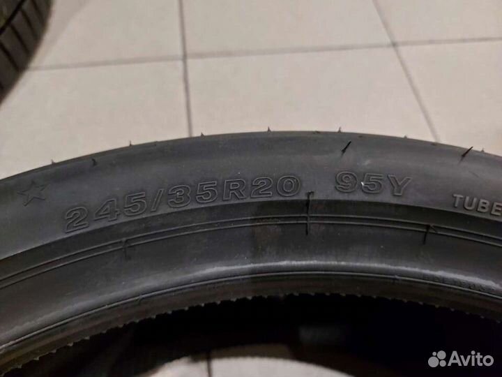 Bridgestone Potenza S007 245/35 R20 95Y