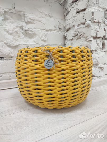 Кашпо из полиротанга