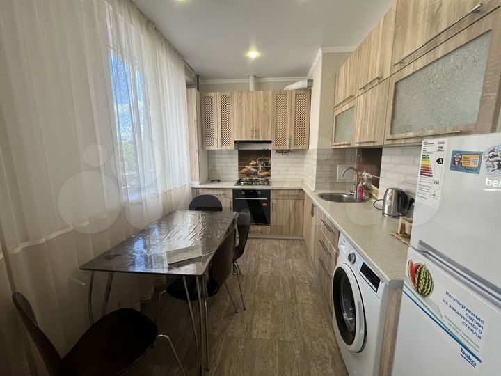 1-к. квартира, 45 м², 3/10 эт.