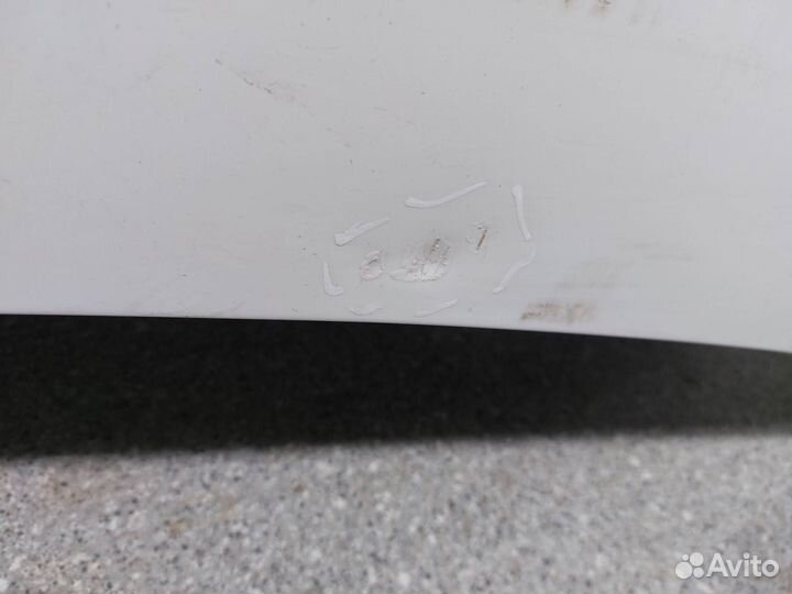 Капот Toyota Yaris