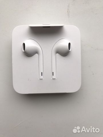 Новые наушники Apple EarPods сразъёмом lightning