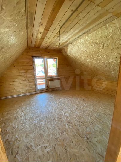 Дом 105 м² на участке 6 сот.