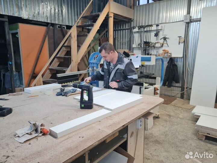 Кухонный гарнитур на Заказ в Санкт-Петербурге