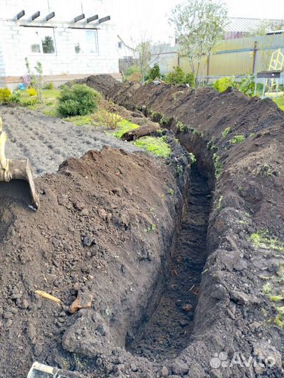 Услуги мини экскаватора. Мини трактор аренда