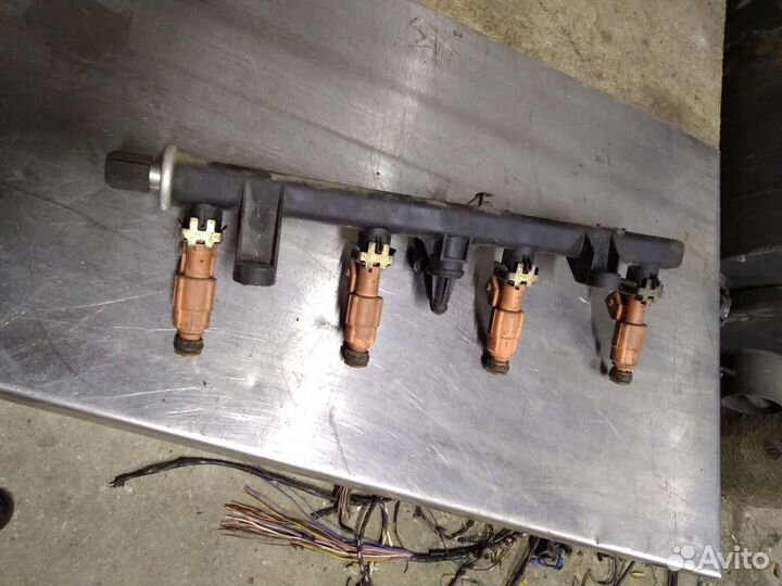 Топливная рампа альфа ромео 147